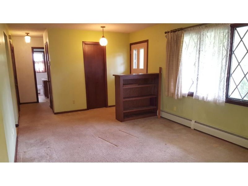 2140 Grandview Ct, Mound, MN 55364