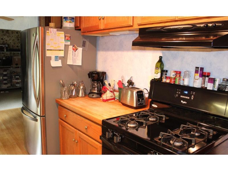 3424 Mcknight Rd N, White Bear Lake, MN 55110