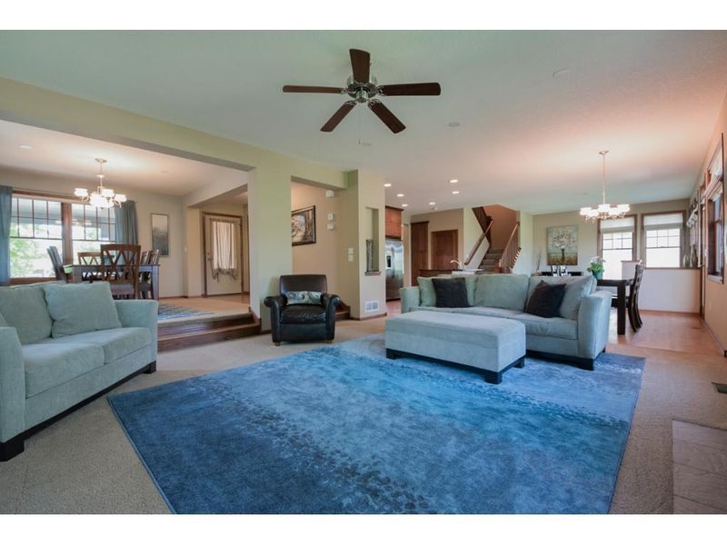 13548 Cromwell Ave, Rosemount, MN 55068