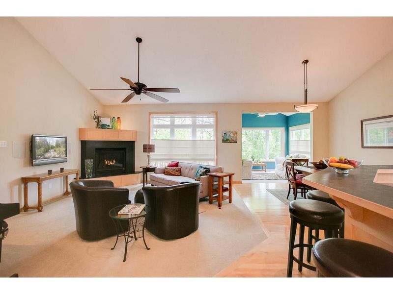 6358 Wild Oaks Ter NE, Prior Lake, MN 55372