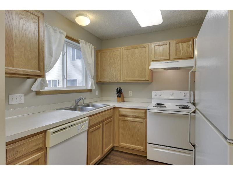 16194 71st St NE, Otsego, MN 55330