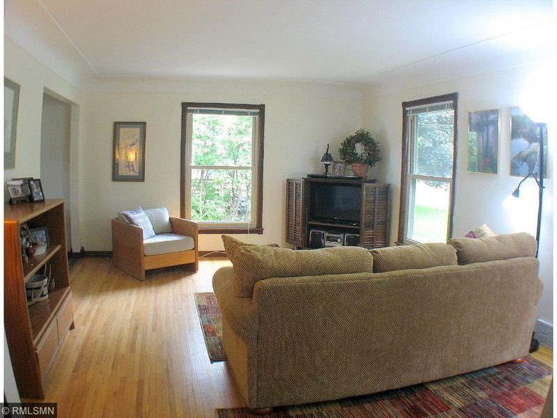 6428 38th Ave N, Crystal, MN 55427