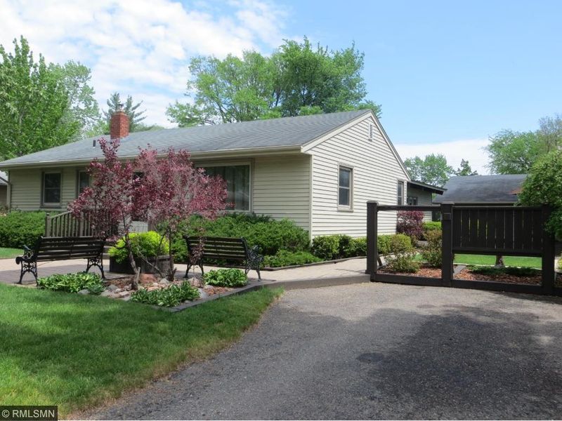 1134 16th Ave S, Saint Cloud, MN 56301