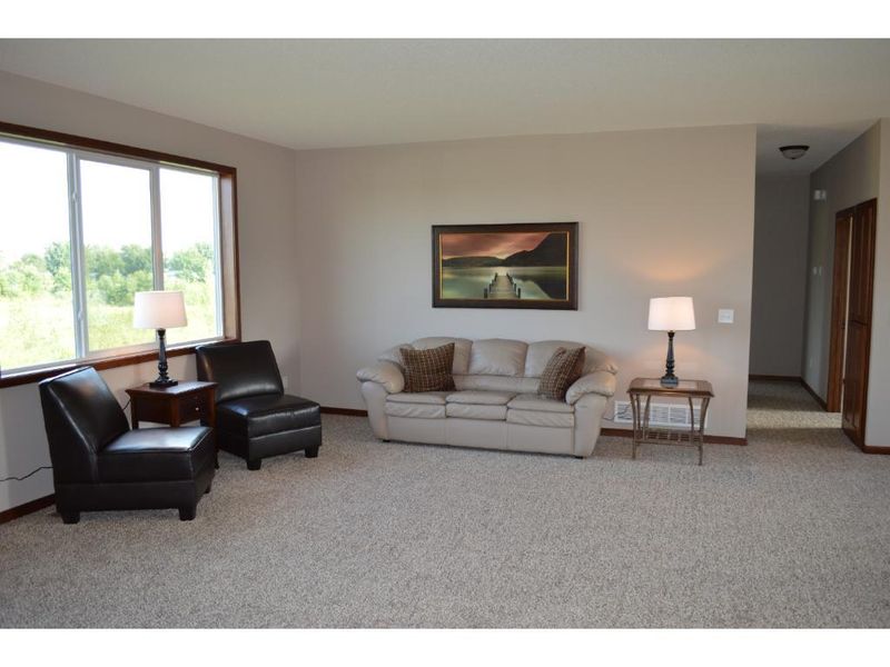 250 Winkler Trl NE, Cologne, MN 55322