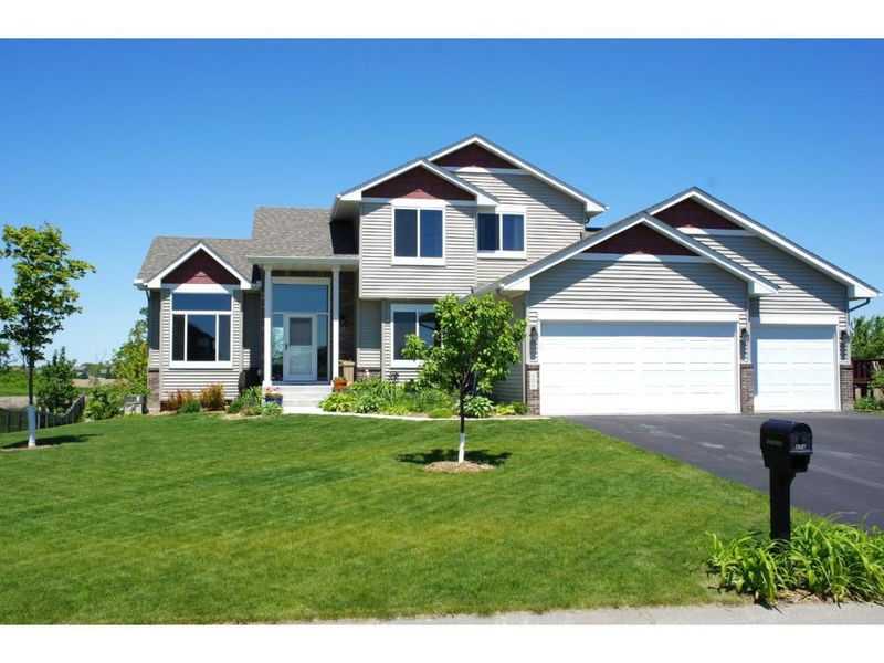 454 Fox Meadow Ct, Delano, MN 55328