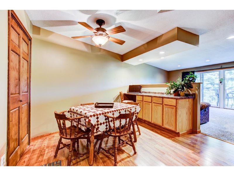 120 Demont Ave E #207, Little Canada, MN 55117