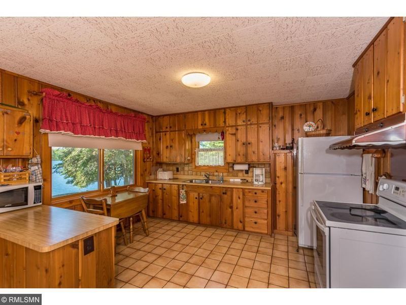 34576 Hillside Trl, Pequot Lakes, MN 56472