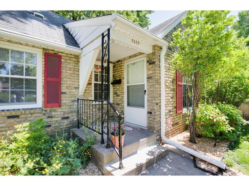 5629 26th Ave S, Minneapolis, MN 55417