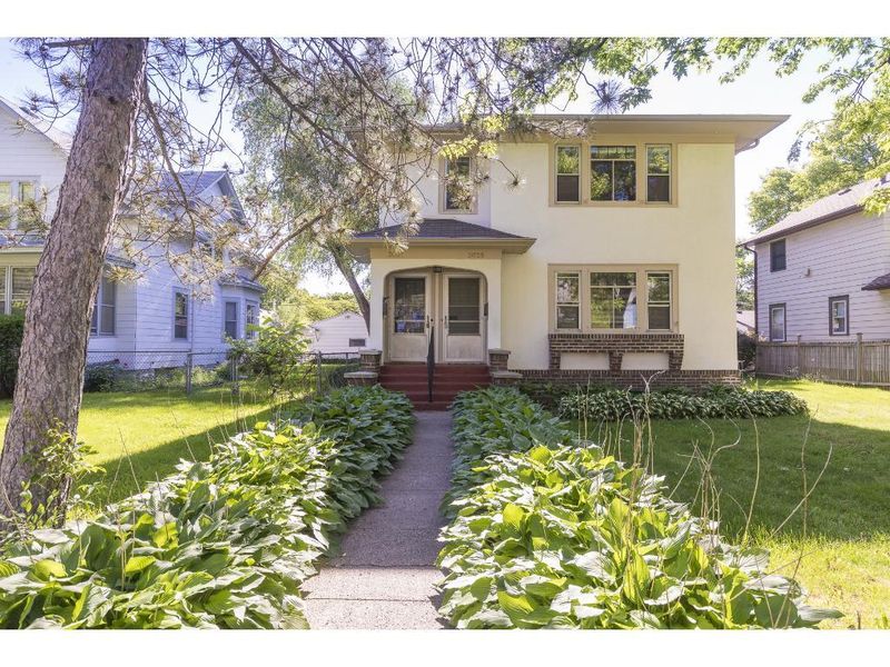 3029 42nd Ave S, Minneapolis, MN 55406