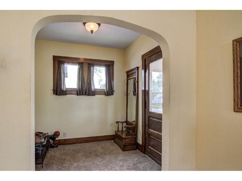 715 Mcdonough St, Eau Claire, WI 54703