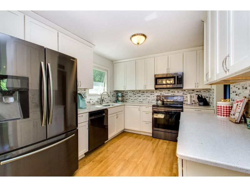 7170 Shad Ave, Hugo, MN 55038