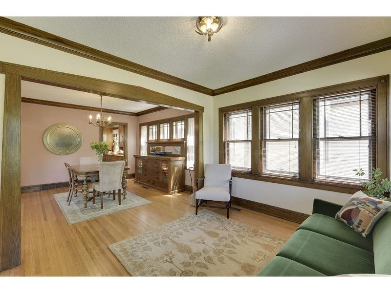 2855 Garfield St NE, Minneapolis, MN 55418