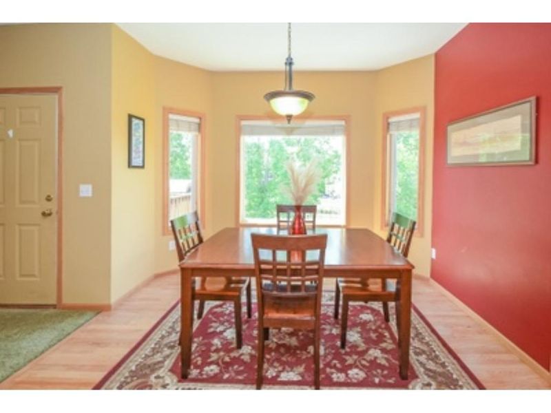 3784 Dakota Ave, Woodbury, MN 55125