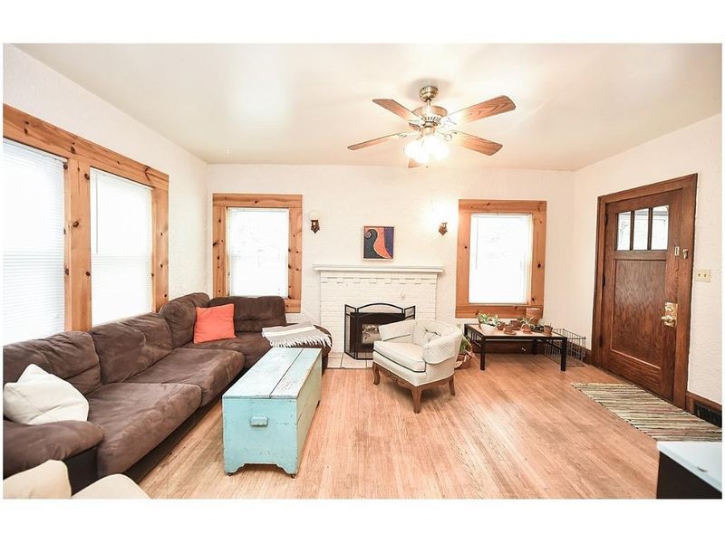 734 Mckinley Pl S, Saint Cloud, MN 56301