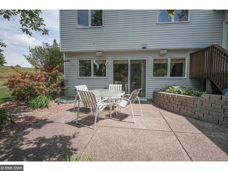 3485 Holly Ln N, Plymouth, MN 55447