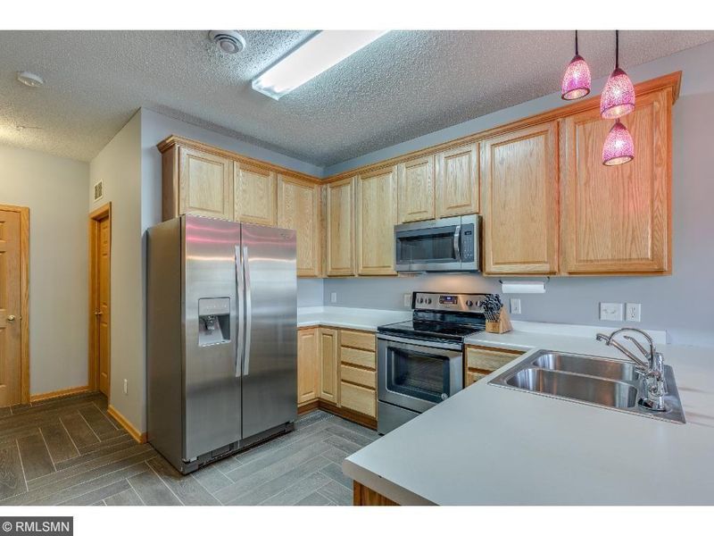 6521 Merrimac Ln N, Maple Grove, MN 55311