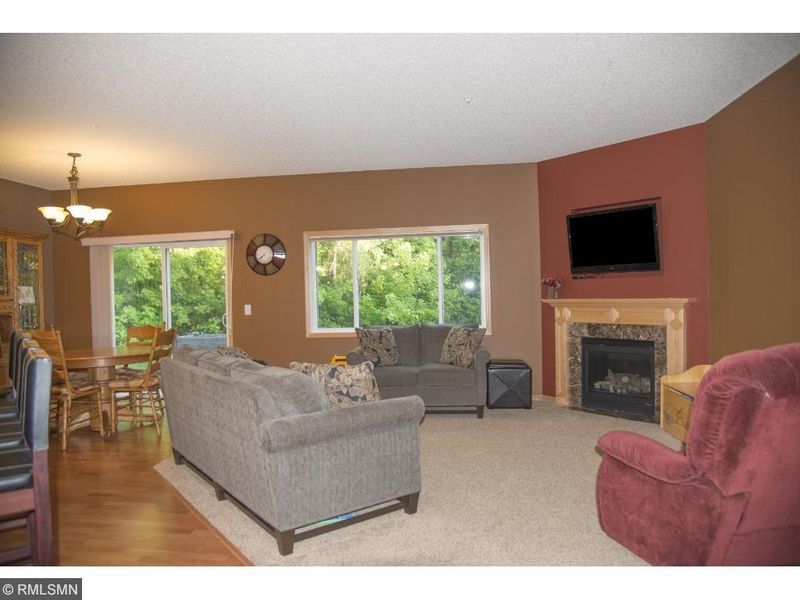 5230 Greenwood Dr, Mounds View, MN 55112