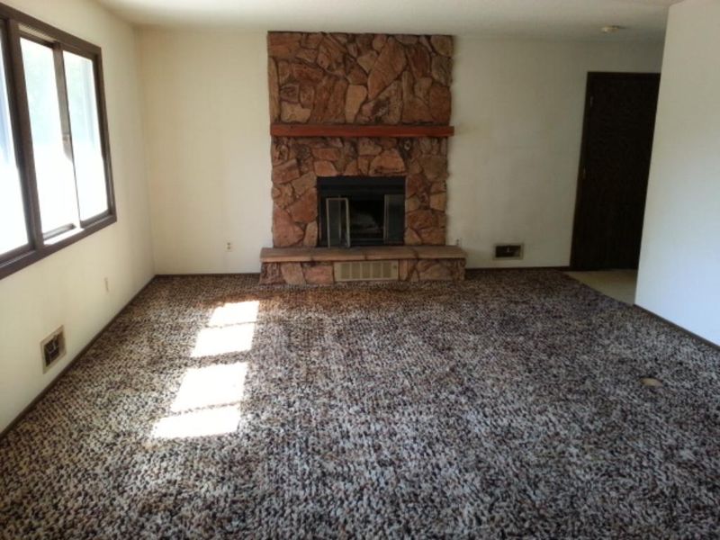2701 Ensign Ave N, New Hope, MN 55427