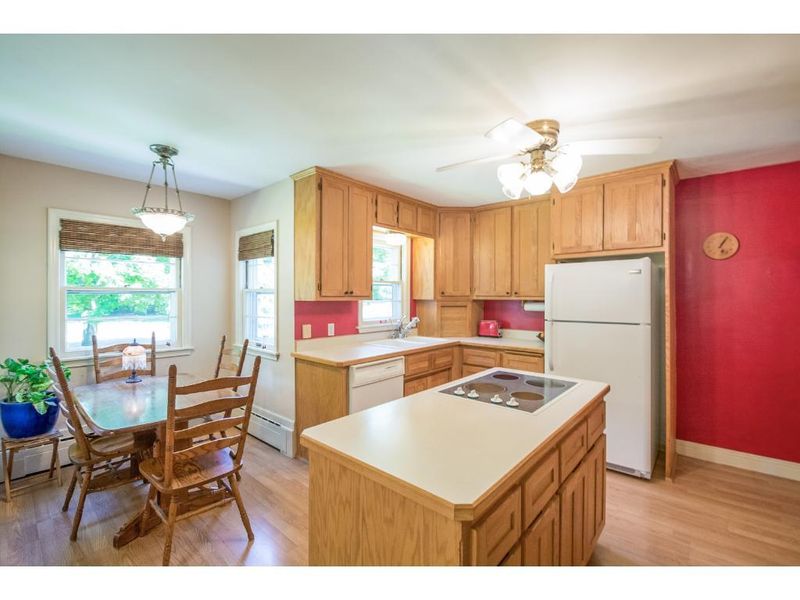 526 Fremont St, Anoka, MN 55303