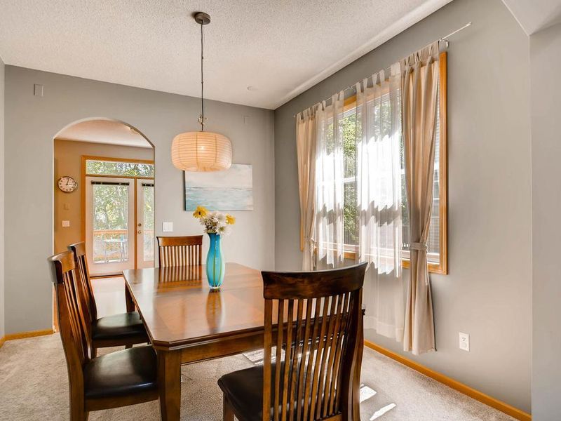 1762 Elm St, White Bear Lake, MN 55110