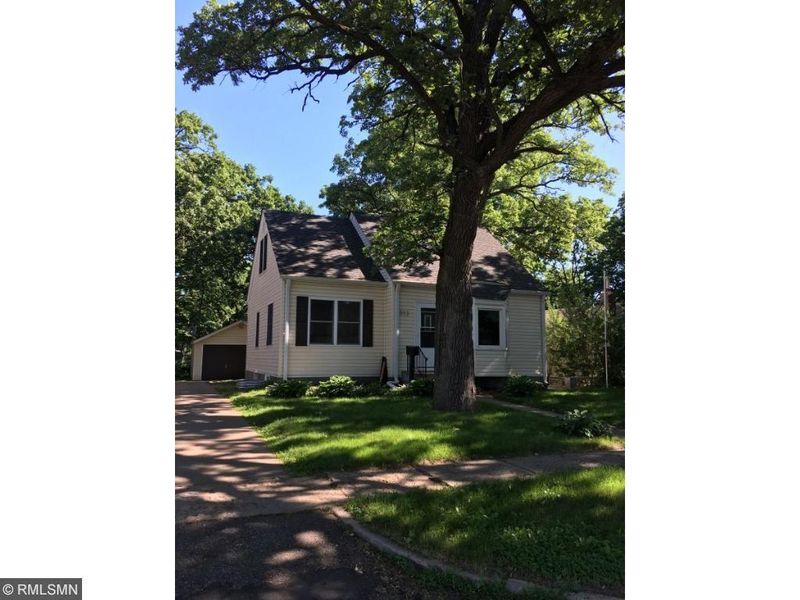 513 Washington St, Anoka, MN 55303