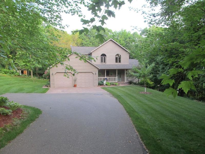 1017 E 11th Ave, Durand, WI 54736