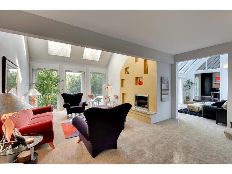 5809 Long Brake Trl, Edina, MN 55439