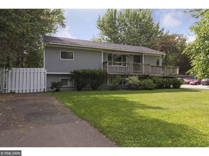 8400 Elliot Ave S, Bloomington, MN 55420