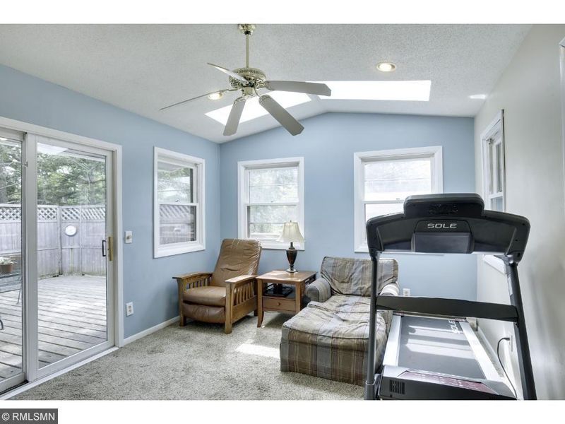 8400 Elliot Ave S, Bloomington, MN 55420