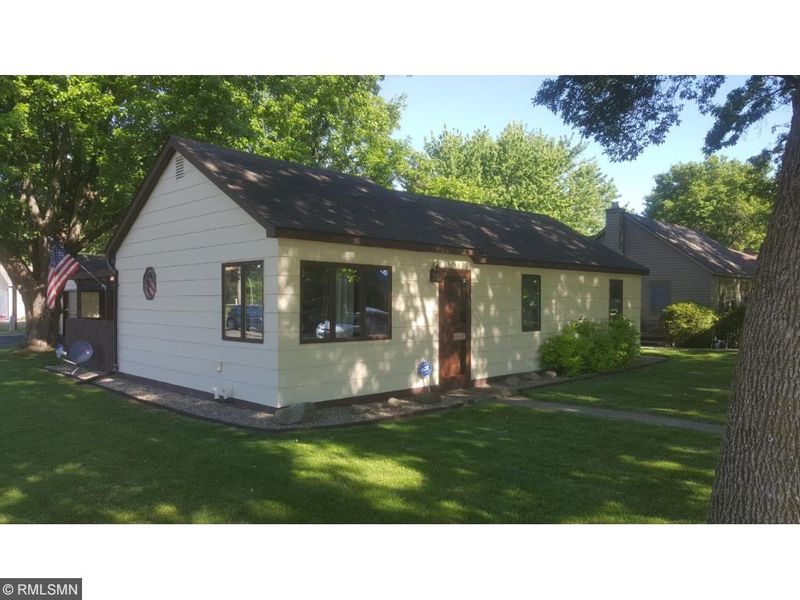401 30th Ave N, Saint Cloud, MN 56303