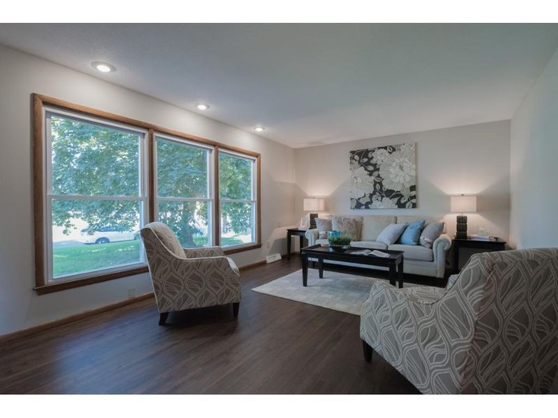 7000 Halifax Ave N, Brooklyn Center, MN 55429