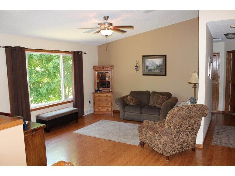 5932 County Road 5, Rice, MN 56367