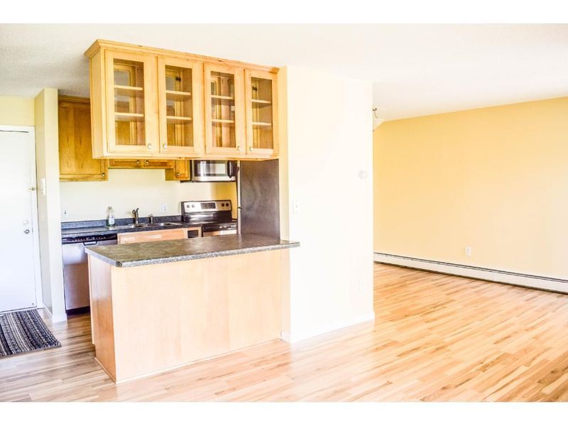 4130 Rahn Rd #B107, Eagan, MN 55122