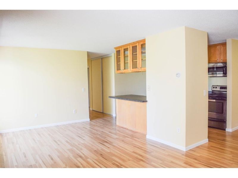 4130 Rahn Rd #B107, Eagan, MN 55122