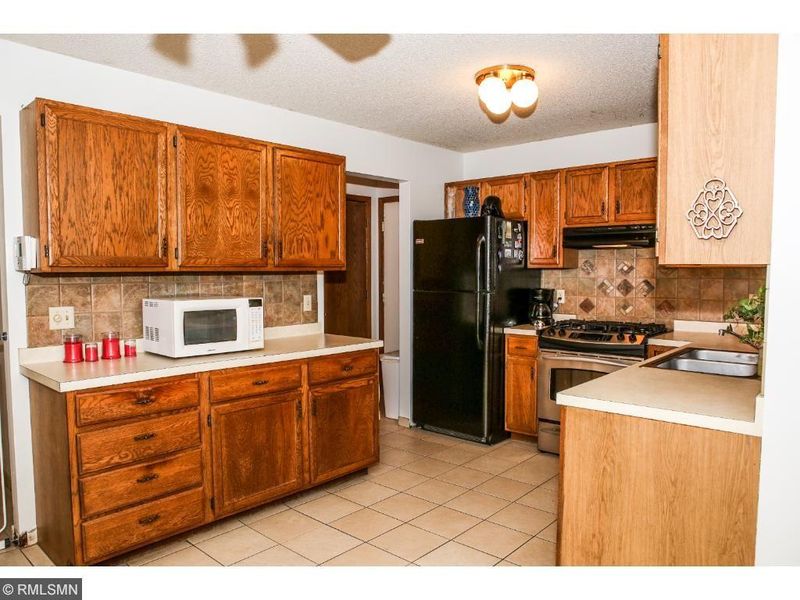 12972 Morgan Pl, Burnsville, MN 55337