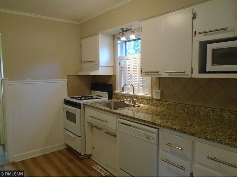 1983 Webber St, White Bear Lake, MN 55110