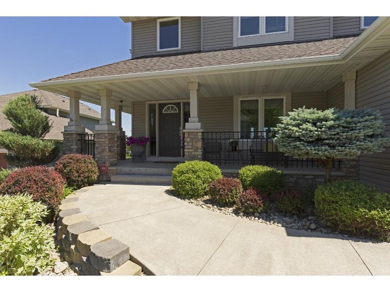 1420 Wilson Ct, South Saint Paul, MN 55075