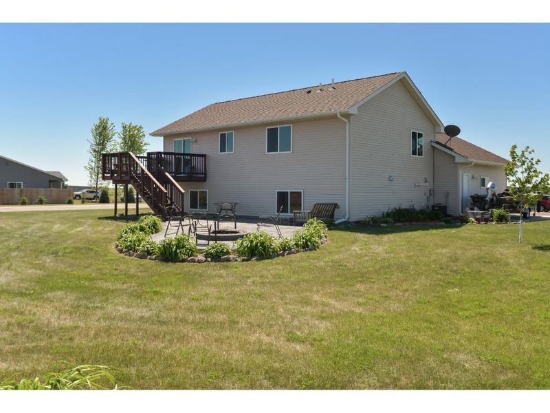 133 W Grand Ave, Kimball, MN 55353