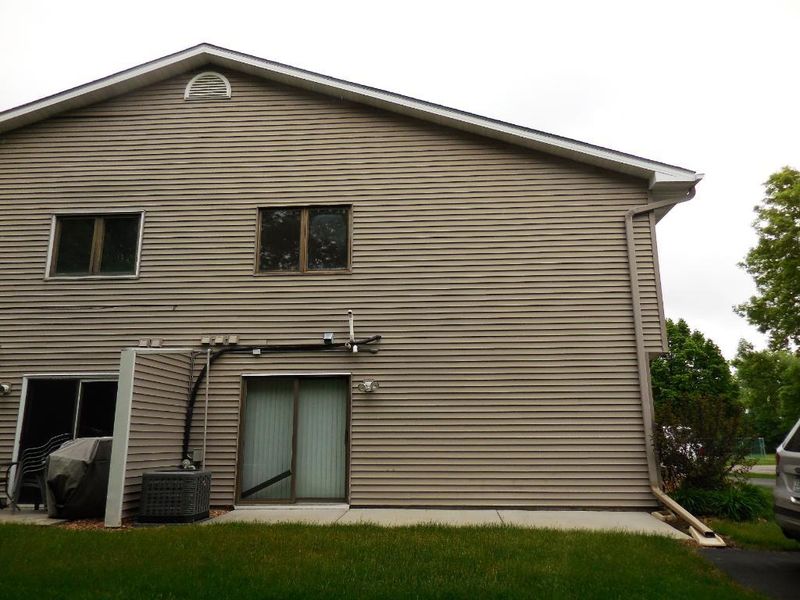 1338 119th Ln NW, Coon Rapids, MN 55448