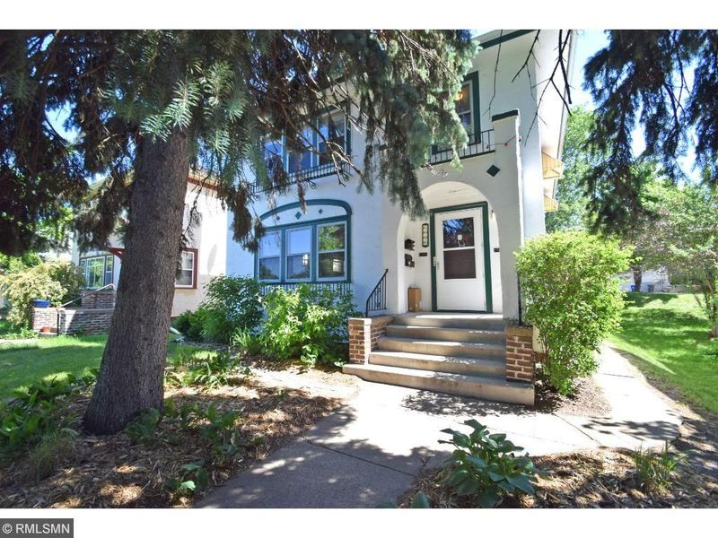 1980 St Clair Ave, Saint Paul, MN 55105