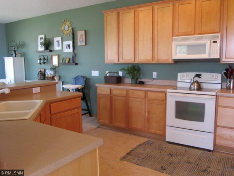10671 171st Ave NW, Elk River, MN 55330