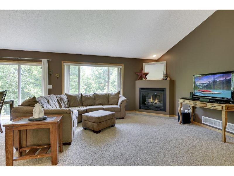 151 Turnberry Trl, Big Lake, MN 55309
