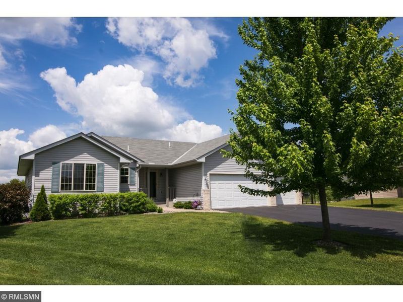 18080 Monroe Cir NW, Elk River, MN 55330