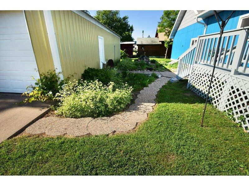 26423 Sturgeon Ave S, Webster, WI 54893