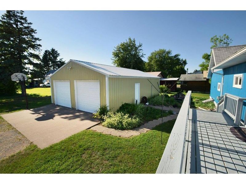 26423 Sturgeon Ave S, Webster, WI 54893