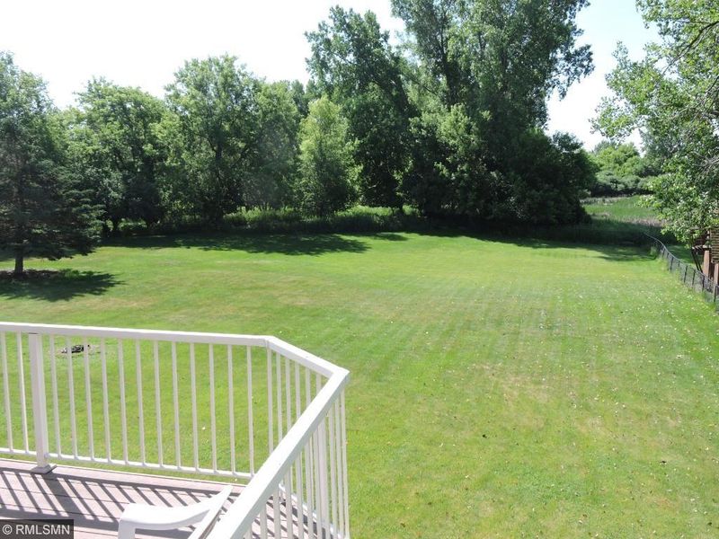 2709 77th Blvd N, Brooklyn Park, MN 55444