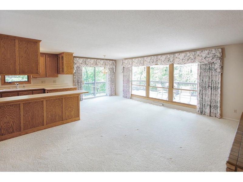 15885 Pine Shores Rd, Brainerd, MN 56401