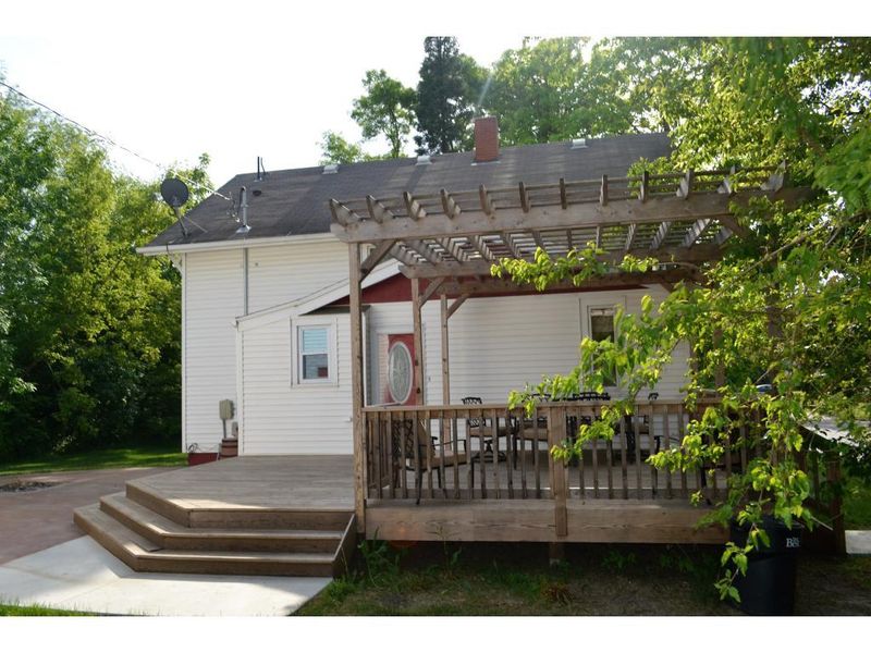 502 Main St S, Lonsdale, MN 55046