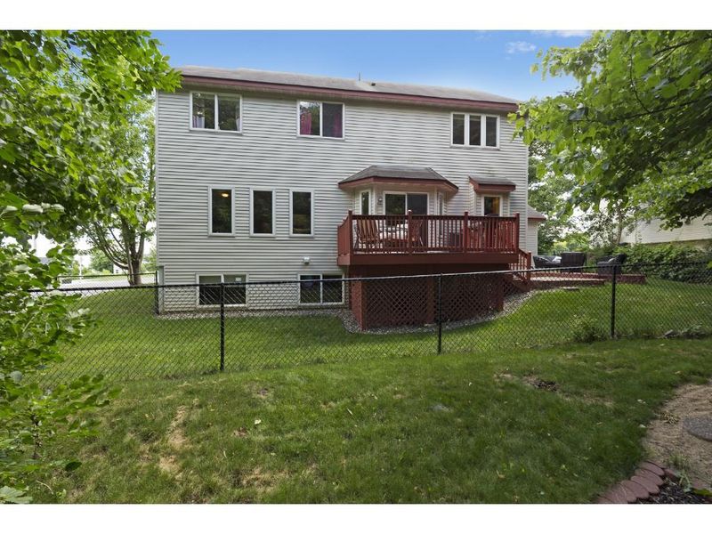 8800 138th St W, Savage, MN 55378