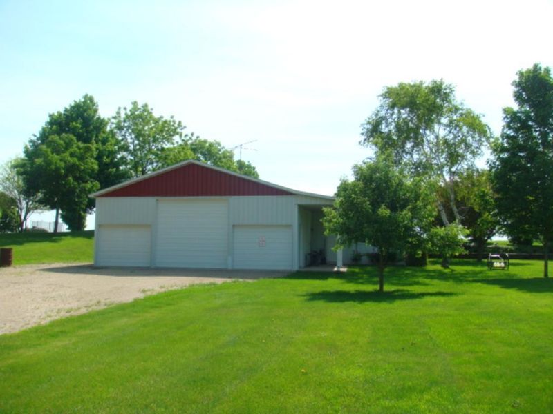 11262 Highway 15, Brownton, MN 55312